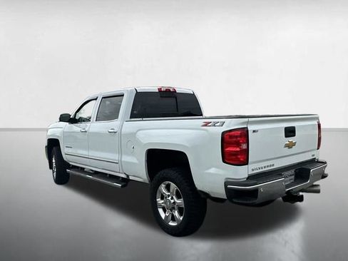 Used 2019 Chevrolet Silverado 2500 LTZ w/ Duramax Plus Package AWD/4WD image 9