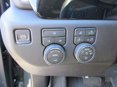 New 2026 Chevrolet Silverado 3500 LT w/ Convenience Package image 23