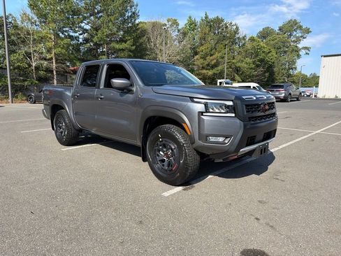 New 2026 Nissan Frontier PRO-4X w/ Tow Package AWD/4WD image 4