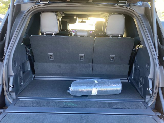 New 2027 Lincoln Navigator Reserve w/ Jet Appearance Package AWD/4WD image 27