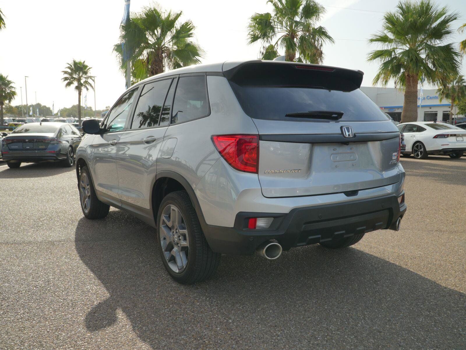 Used 2023 Honda Passport EX-L image 14
