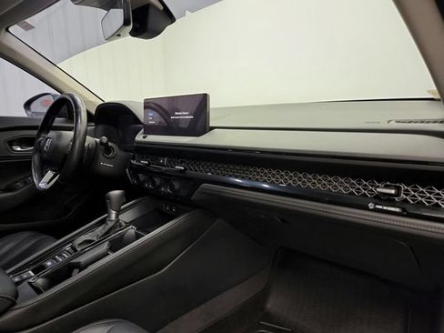 Used 2024 Honda Accord Touring image 35