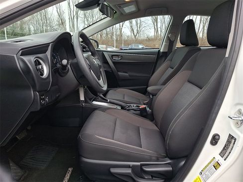 Certified 2017 Toyota Corolla LE image 13