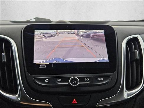 Used 2019 Chevrolet Equinox LT w/ Sun & Navigation Package AWD/4WD image 12