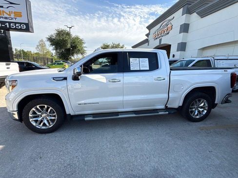 Used 2020 GMC Sierra 1500 SLT image 2