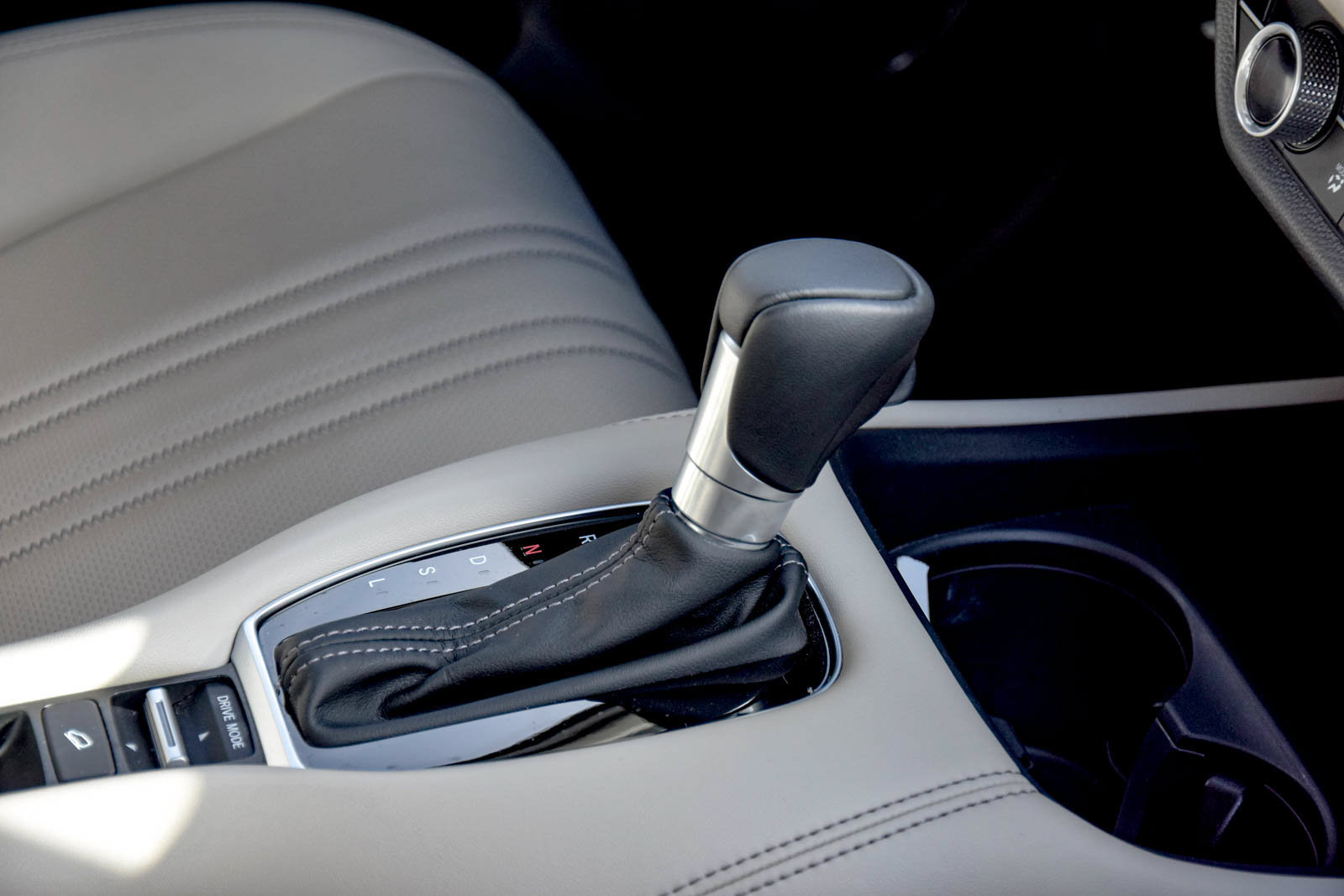 Certified 2026 Honda HR-V EX-L image 20