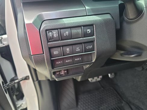 Used 2025 Toyota Tacoma TRD Sport w/ TRD Sport Premium Package AWD/4WD image 24