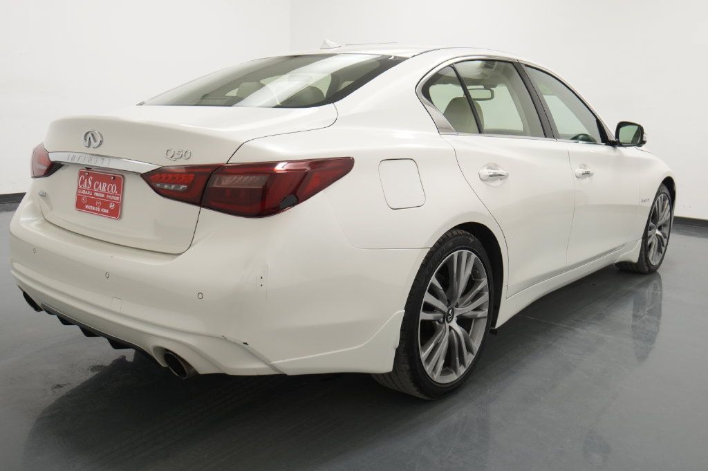 Used 2018 INFINITI Q50 Luxe w/ All Weather Package (L93) AWD/4WD image 9
