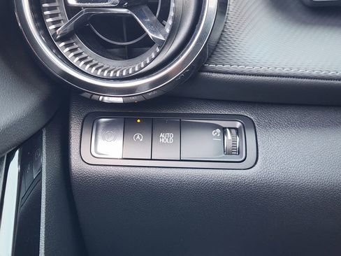 Used 2025 Chevrolet Equinox LT w/ Convenience Package II FWD image 21