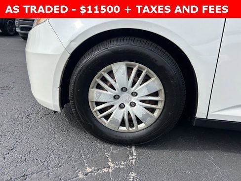 Used 2016 Honda Odyssey LX image 9