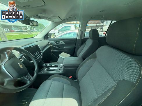 Used 2020 Chevrolet Traverse LS FWD image 10