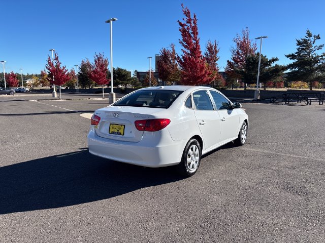 Used 2008 Hyundai Elantra Sedan FWD image 3