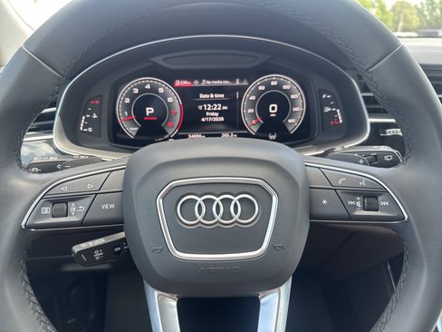 Used 2023 Audi Q8 Prestige image 3