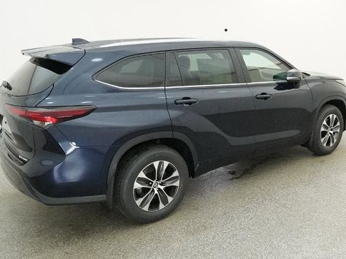 New 2026 Toyota Highlander XLE AWD/4WD image 9