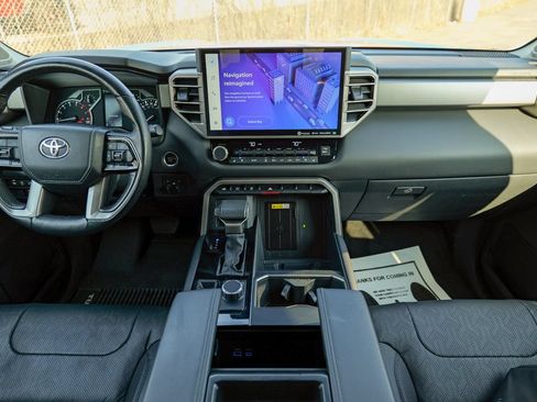 Used 2023 Toyota Tundra Limited AWD/4WD image 45