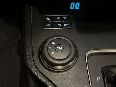 Used 2021 Ford Ranger Lariat w/ Tremor Off-Road Package image 30