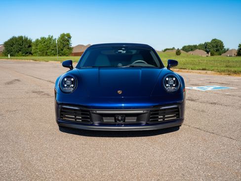 Used 2020 Porsche 911 Carrera 4S image 2
