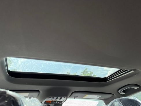 New 2026 Buick Envista Sport Touring w/ Convenience I Package FWD image 17