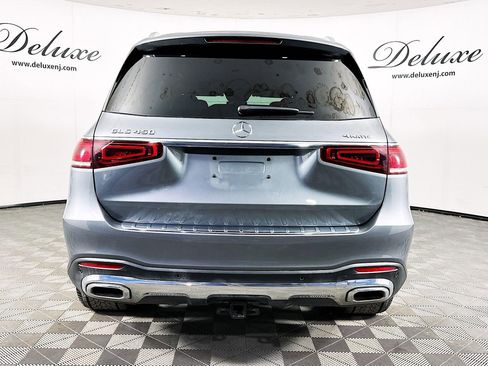 Used 2022 Mercedes-Benz GLS 450 4MATIC w/ AMG Line Exterior image 5