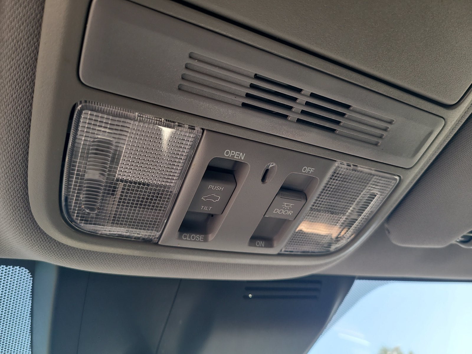Certified 2022 Honda CR-V EX image 20