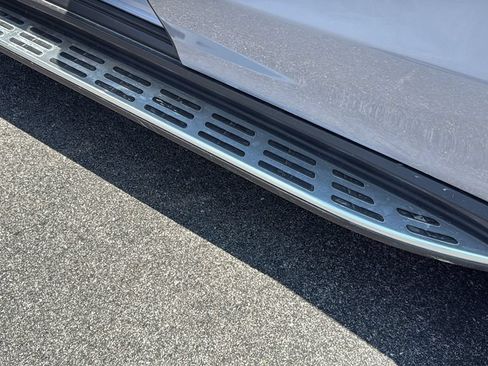 Certified 2025 Mercedes-Benz GLE 350 4MATIC image 28