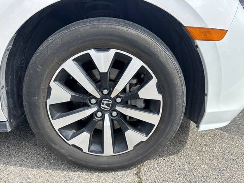 Used 2025 Honda Odyssey EX-L image 4