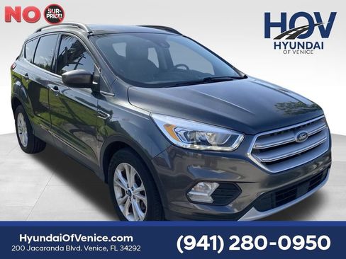 Used 2019 Ford Escape SEL FWD image 1