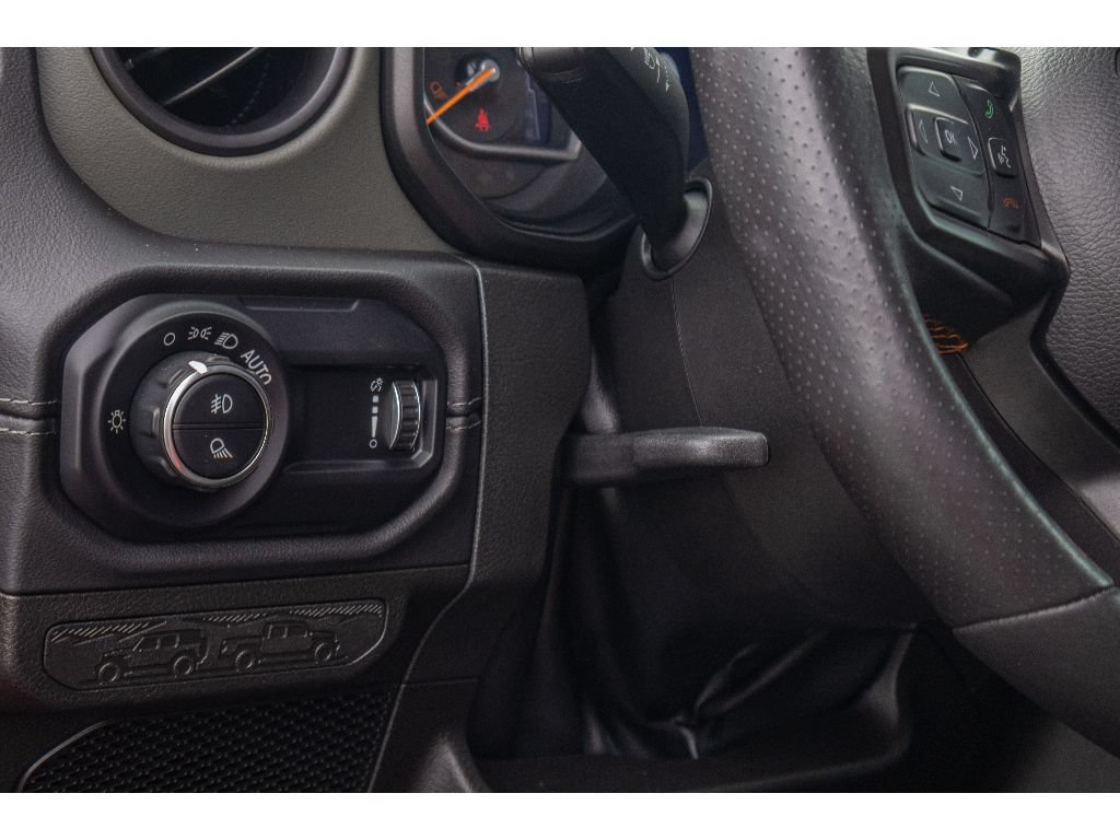 Used 2024 Jeep Gladiator Mojave AWD/4WD image 20