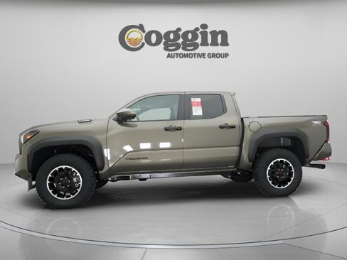 New 2025 Toyota Tacoma TRD Off-Road image 6