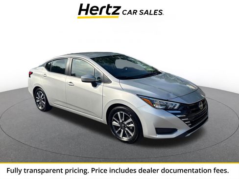 Used 2025 Nissan Versa SV FWD image 1