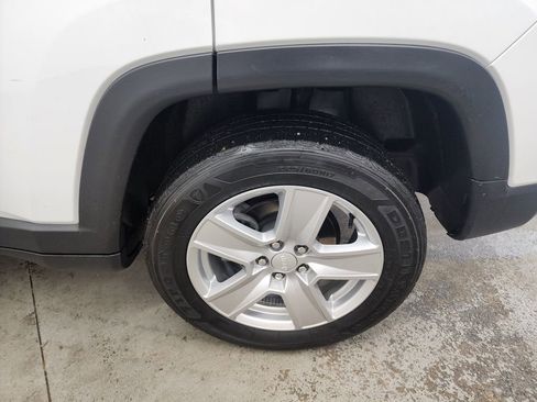 Used 2022 Jeep Compass Latitude w/ Convenience Group image 36