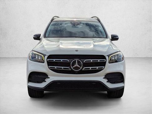 Certified 2020 Mercedes-Benz GLS 580 4MATIC image 2