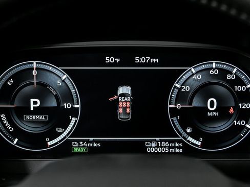 New 2025 Mitsubishi Outlander SEL image 18