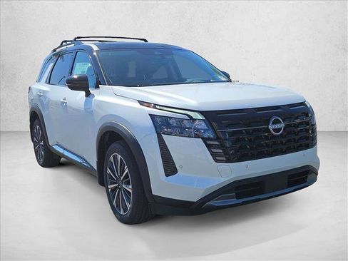 New 2026 Nissan Pathfinder Platinum AWD/4WD image 7