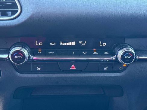 Certified 2025 MAZDA CX-30 AWD 2.5 S w/ Preferred Package image 23