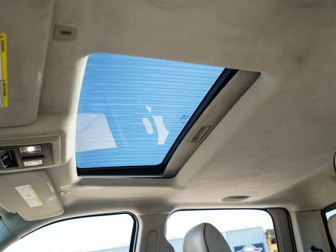 Used 2018 RAM 3500 Laramie Longhorn image 34