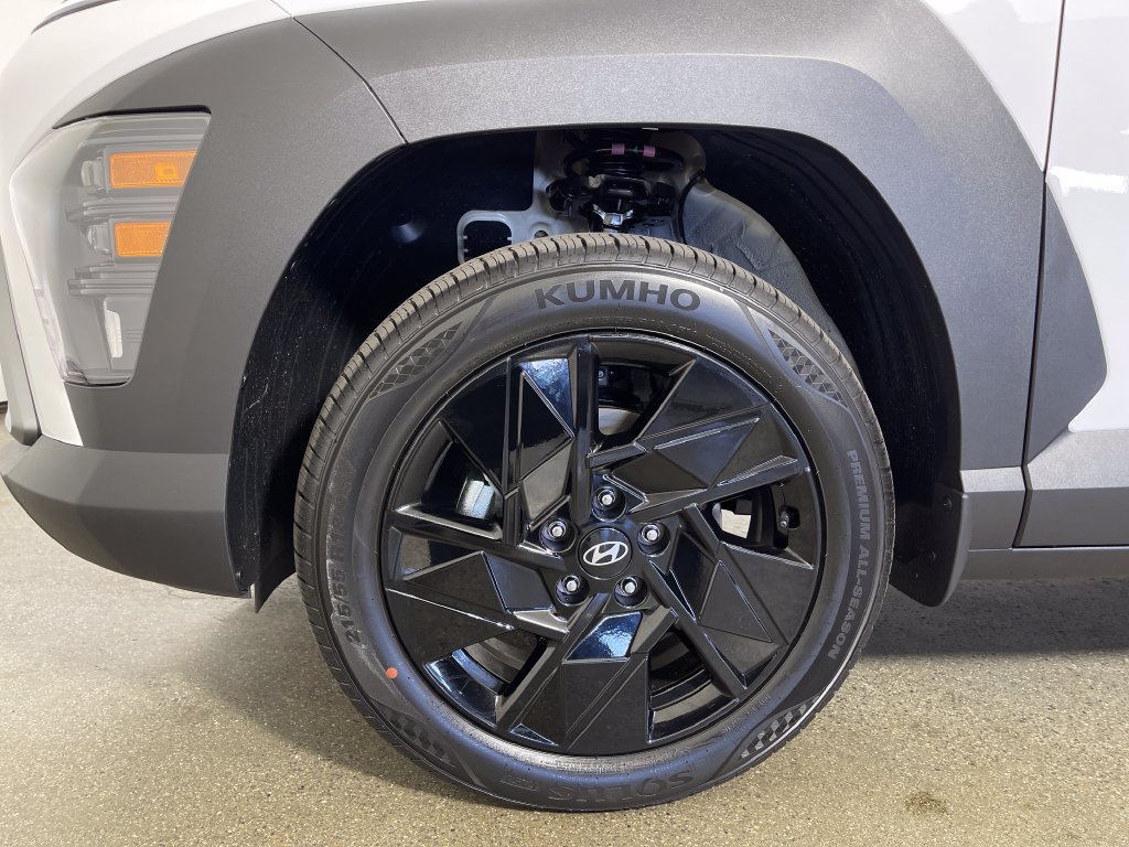 New 2027 Hyundai Kona SEL Sport AWD/4WD image 11