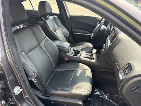 Used 2018 Dodge Charger GT AWD/4WD image 18