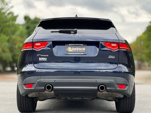Used 2017 Jaguar F-PACE Premium AWD/4WD image 6