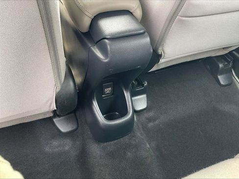Used 2017 Honda HR-V LX image 27