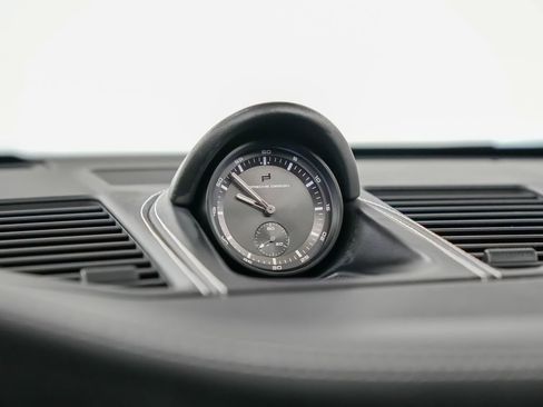 Used 2026 Porsche 911 Carrera GTS RWD image 13