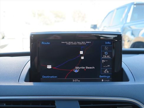 Used 2017 Audi Q3 2.0T Prestige image 13