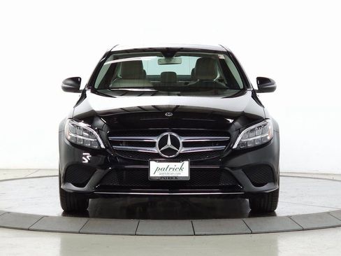 Used 2020 Mercedes-Benz C 300 4MATIC Sedan image 2