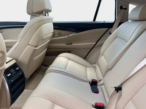 Used 2014 BMW 550i Gran Turismo xDrive 550i xDrive Gran Turismo image 14
