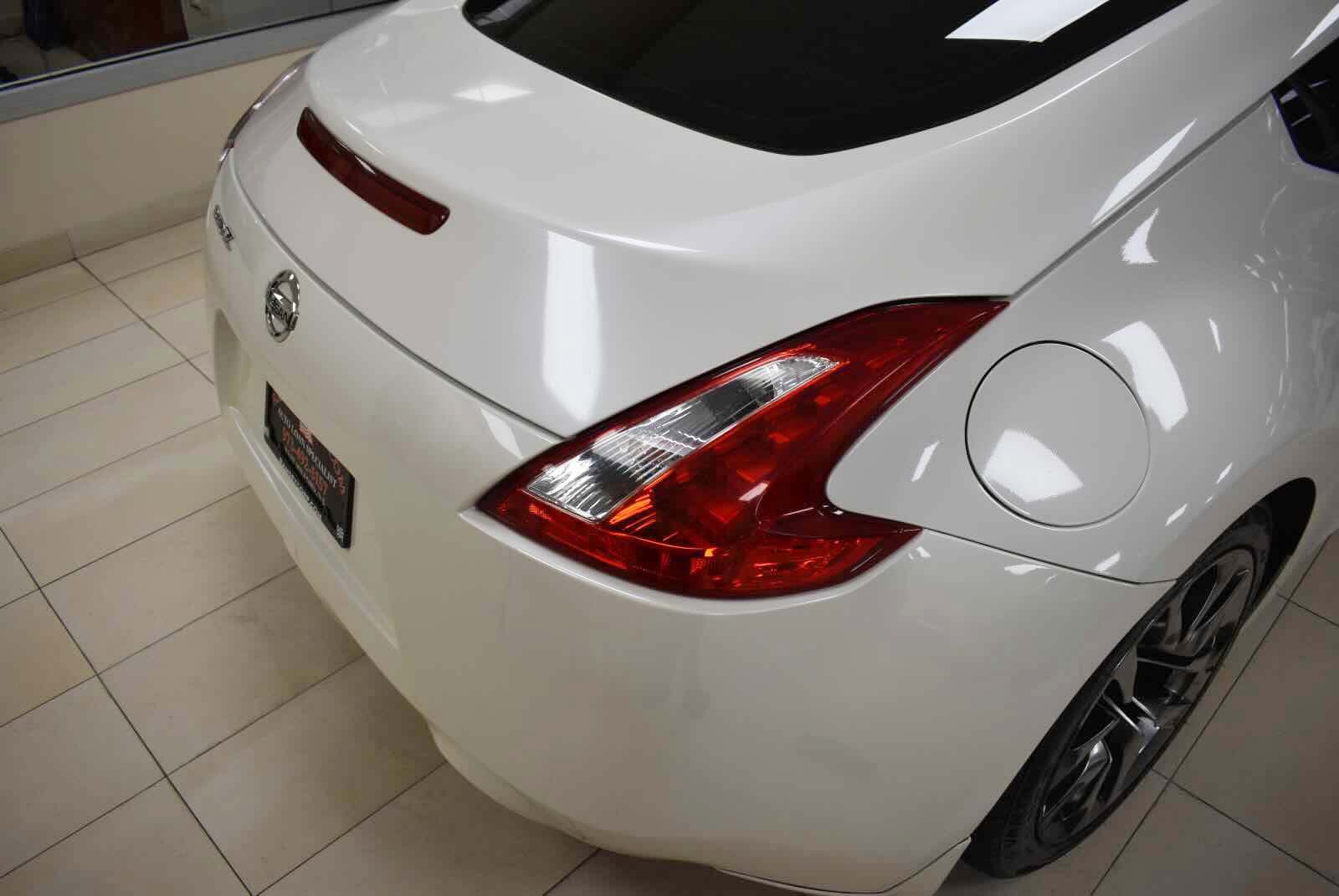 Used 2014 Nissan 370Z Coupe RWD image 54