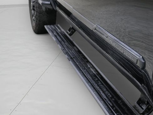 Used 2024 Chevrolet Silverado 2500 High Country w/ High Country Premium Package image 33