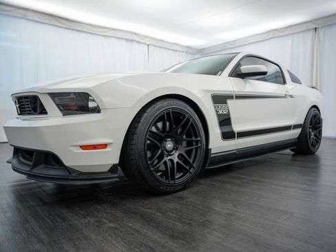 Used 2012 Ford Mustang Boss 302 w/ Boss 302 Accessory Pkg RWD image 25