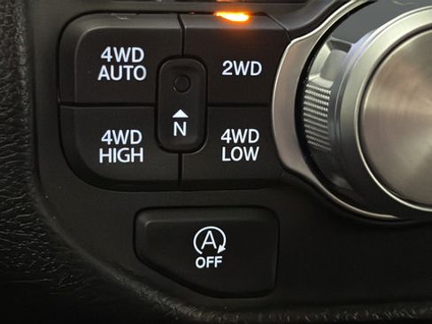 Used 2025 RAM 1500 Laramie w/ Bed Utility Group AWD/4WD image 41