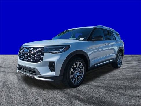 New 2026 Ford Explorer Platinum image 8