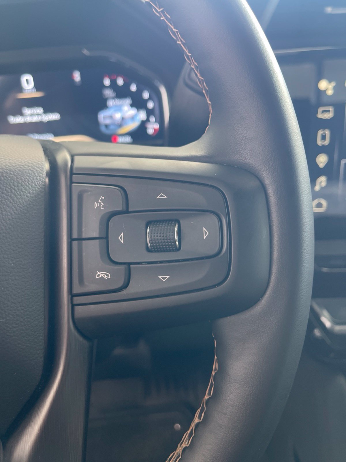 Used 2025 GMC Sierra 3500 AT4 w/ AT4 Premium Plus Package AWD/4WD image 21